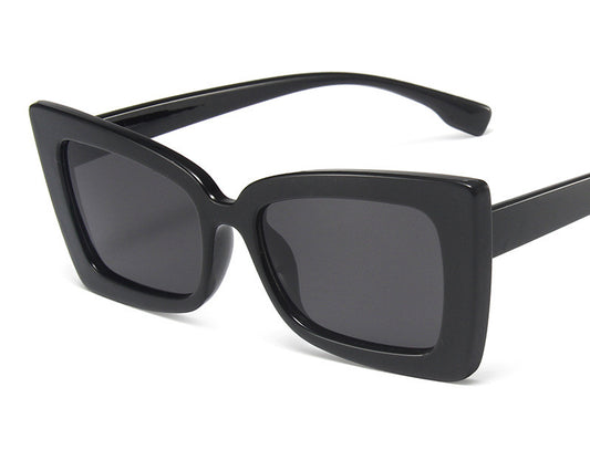 Classic Tea Cat Eye Shades Sunglasses Women Vintage Square Sun Glasses for Woman Men Unisex Glasses UV400 Oculos zonnebril dames