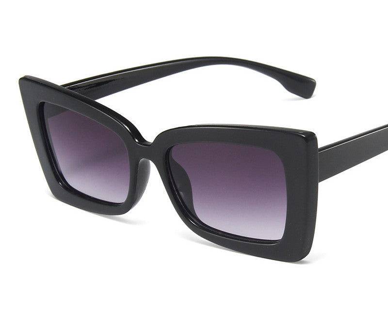 Classic Tea Cat Eye Shades Sunglasses Women Vintage Square Sun Glasses for Woman Men Unisex Glasses UV400 Oculos zonnebril dames