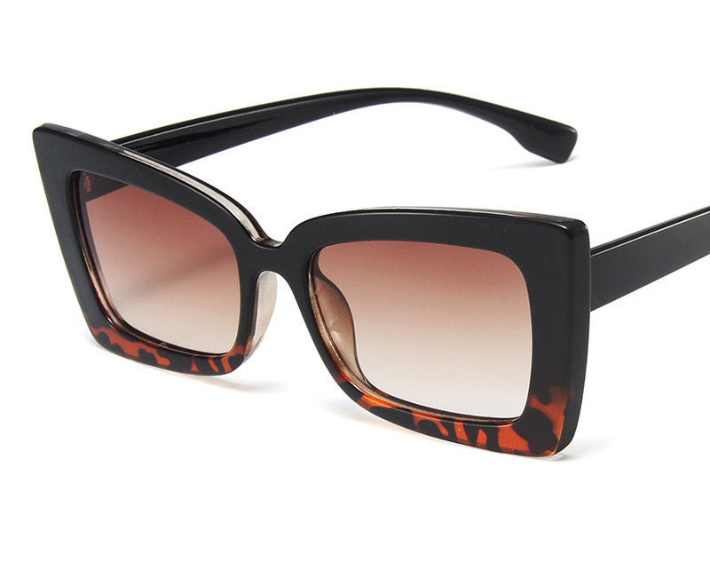 Classic Tea Cat Eye Shades Sunglasses Women Vintage Square Sun Glasses for Woman Men Unisex Glasses UV400 Oculos zonnebril dames