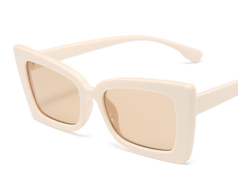 Classic Tea Cat Eye Shades Sunglasses Women Vintage Square Sun Glasses for Woman Men Unisex Glasses UV400 Oculos zonnebril dames