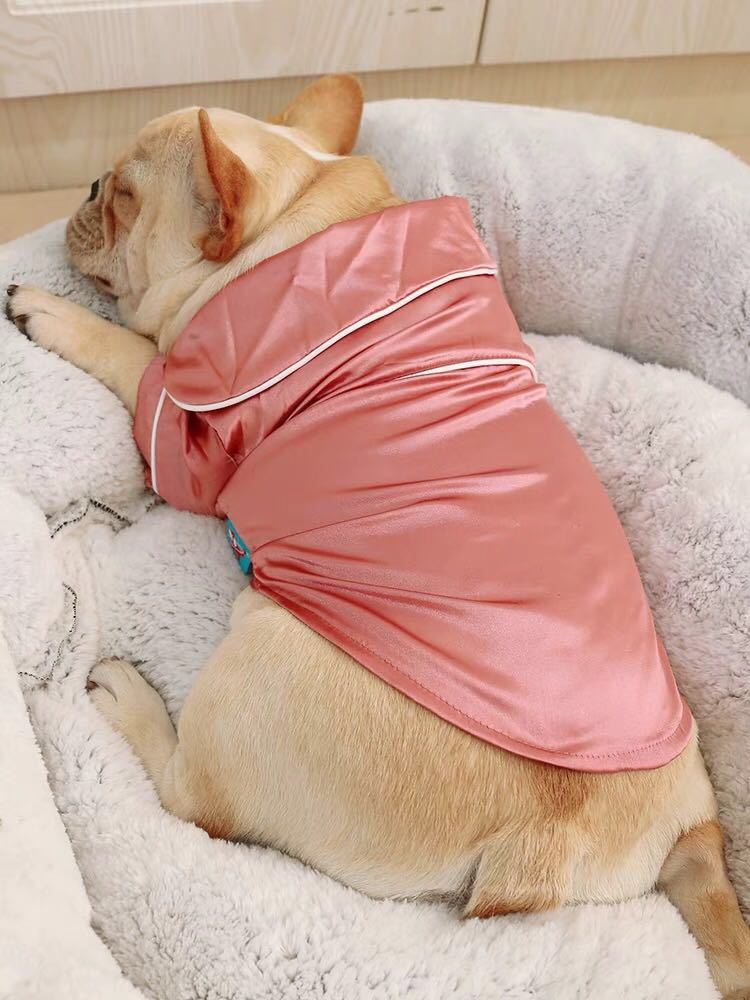 Pet clothes pajamas dog bathrobe bathrobe